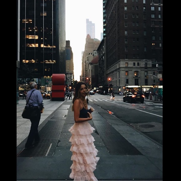 Meet your Posher, Kendall! - Picture 2 of 6